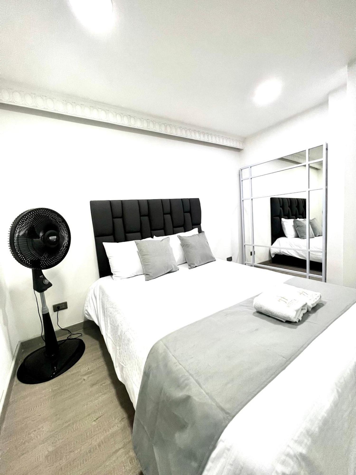 Orbe Hotel Medellin Exterior photo